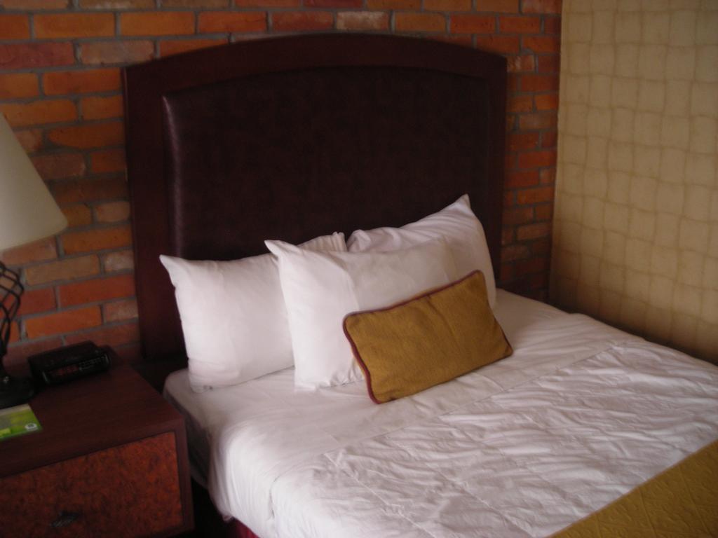 Quality Hotel Downtown-Inn At False Creek Vancouver Pokój zdjęcie